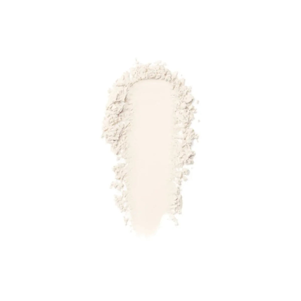Talc free loose setting powder swatch in the palest shade Six Beauty